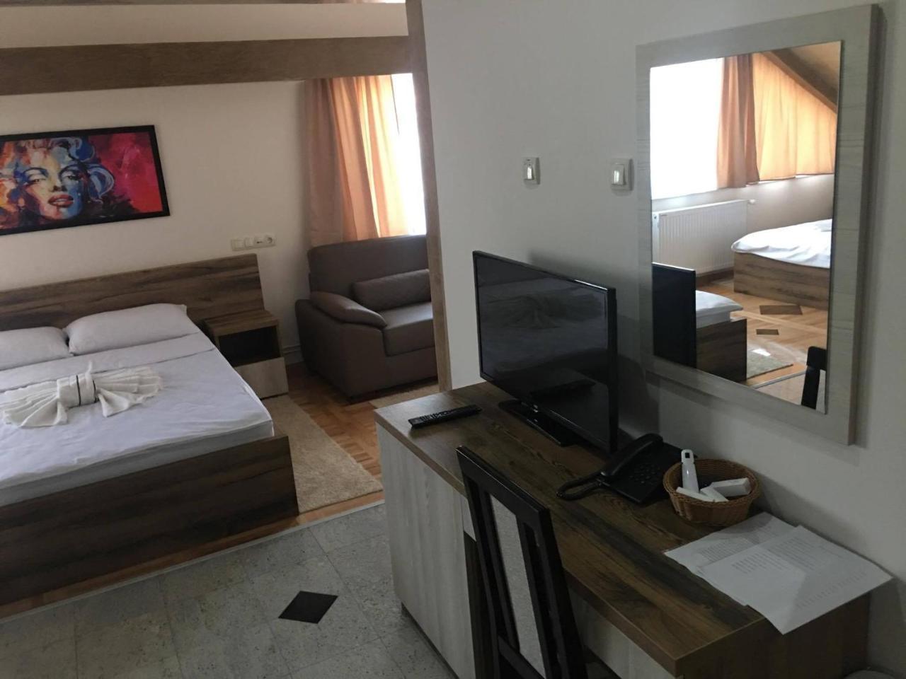 Hotel Odmaraliste Vidik Lazarevac Exteriér fotografie